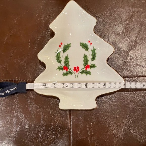 Vintage 1990s Christmas Holly Berries Fine Porcelain  Made in Japan - Picture 6 of 7